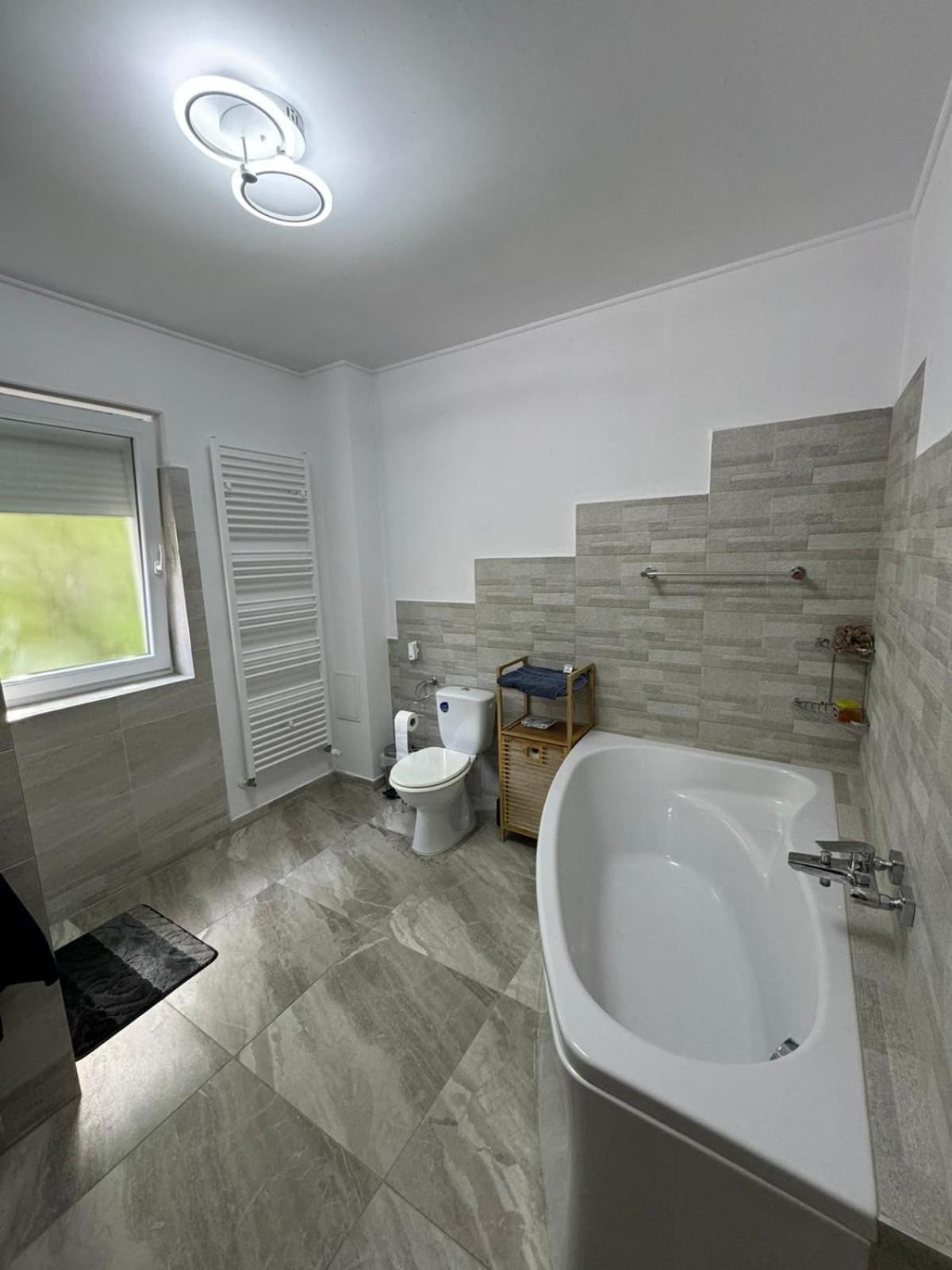 Bingo Apartman Cristuru Secuiesc Dış mekan fotoğraf