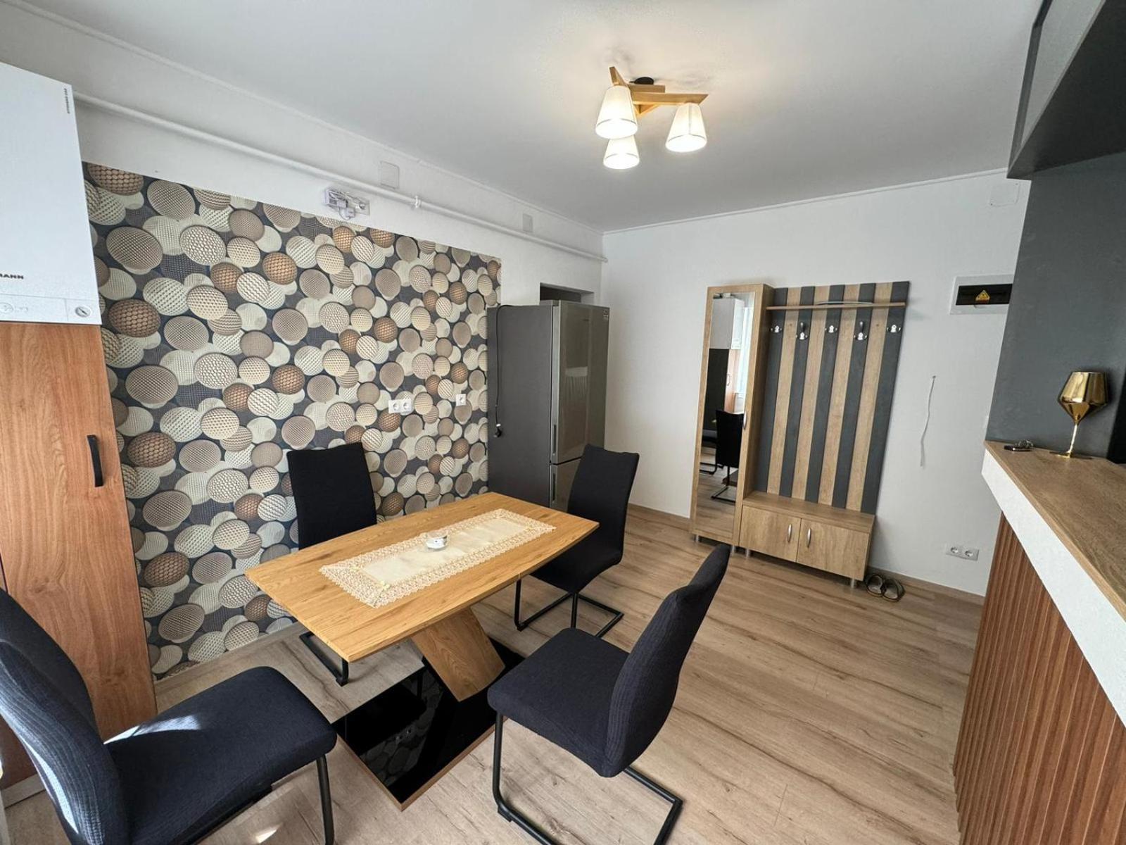 Bingo Apartman Cristuru Secuiesc Dış mekan fotoğraf